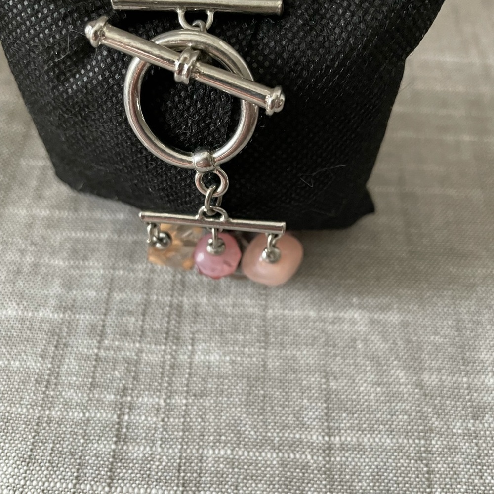 Toggle clasp bracelet - Picture 3 of 5